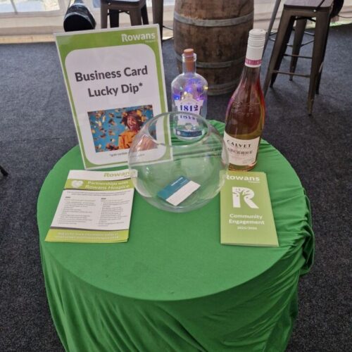 Picture of Rowans Hospice table